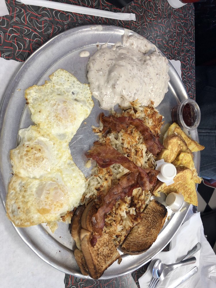 EASTSIDE LAMP POST RESTAURANT 20 Photos & 71 Reviews 2146 E Market