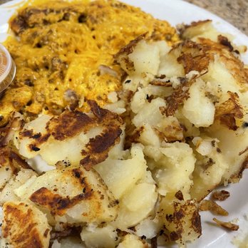 Carolyn's Cafe - Breakfast & Brunch Near Me - Redlands, California