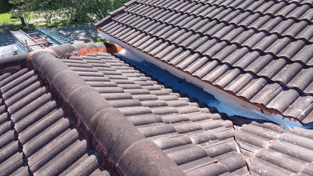 Slide of Florida Roofco