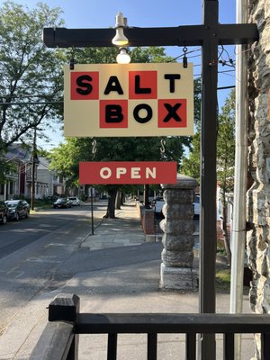 Salt Box Bar by null