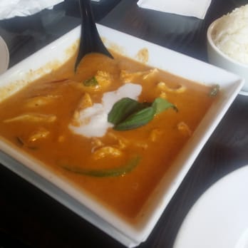 Banyan Tree - The curry chicken...like nothing I've ever had. So rich without upsetting your stomach. Great blend of coconut cream! - Thai Near Me - Kent, Washington Banyan Tree - The curry chicken...like nothing I've ever had. So rich without upsetting your stomach. Great blend of coconut cream! - Thai Near Me - Kent, Washington