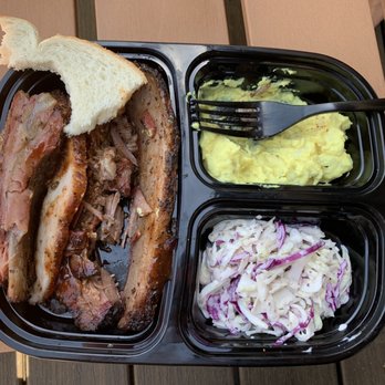 Franklin Barbecue - Barbeque Near Me - Austin, Texas