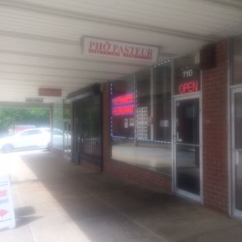 Pho Pasteur - Front of store - Vietnamese Near Me - Catonsville, Maryland