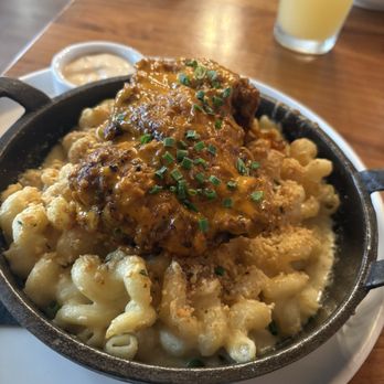 Fire by Forge - Mac & Cheese with Buffalo Chicken Breast - New American Near Me - Hartford, Connecticut Fire by Forge - Mac & Cheese with Buffalo Chicken Breast - New American Near Me - Hartford, Connecticut