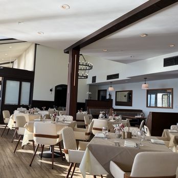 The Harbor Restaurant - Inside - Seafood Near Me - Santa Barbara, California The Harbor Restaurant - Inside - Seafood Near Me - Santa Barbara, California
