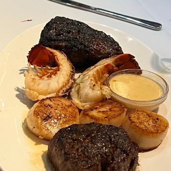 Del Frisco's Double Eagle Steakhouse - Pre fixe entrees - Steakhouses Near Me - Washington, DC, District of Columbia Del Frisco's Double Eagle Steakhouse - Pre fixe entrees - Steakhouses Near Me - Washington, DC, District of Columbia