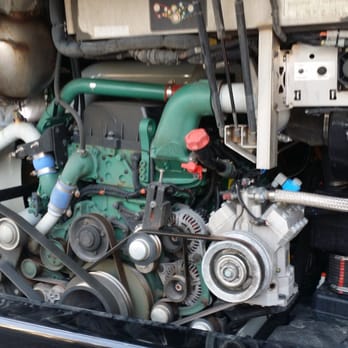 Mike's Mobile Wrenches - prevost bus engine ac compressor diagnostics and repair - Trailer Repair Near Me - Atlanta, Georgia