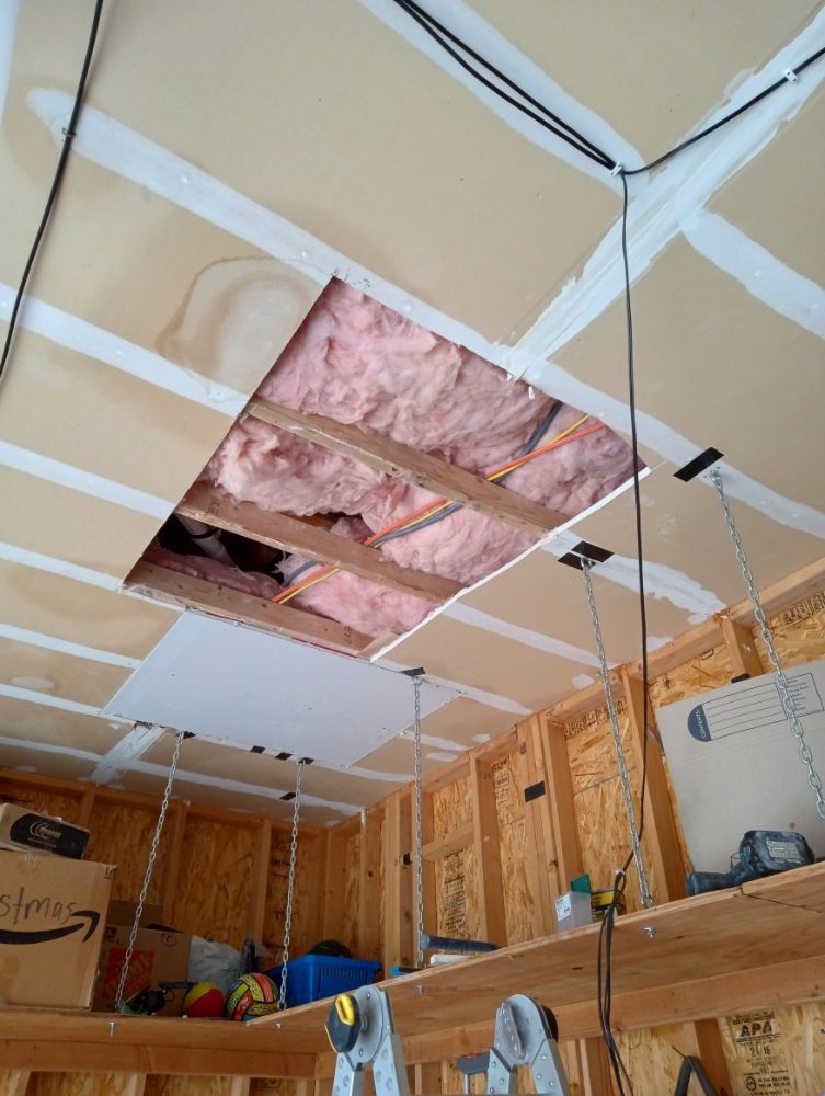 Slide of The Mechanics Handyman