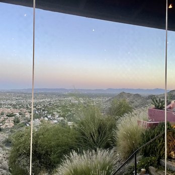 Different Pointe of View - New American Near Me - Phoenix, Arizona