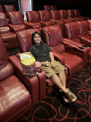 AMC Santa Monica 7 by null