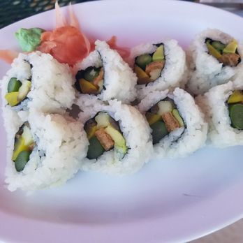 Little Bangkok - Vegetable roll - Sushi Bars Near Me - Grand Forks, North Dakota