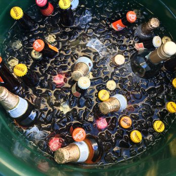 2 Peoples Bartending - 18-gallon ice bucket for chilling beer, wine, and soda. - Bartenders Near Me 2 Peoples Bartending - 18-gallon ice bucket for chilling beer, wine, and soda. - Bartenders Near Me