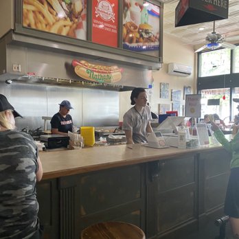 BubbaLu's - where you place your order - Burgers Near Me - Hot Springs, Arkansas