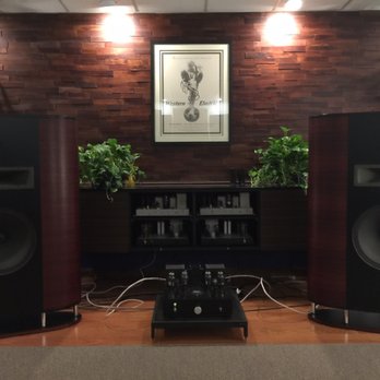 Deja Vu Audio - Home Theatre Installation Near Me - Vienna, Virginia