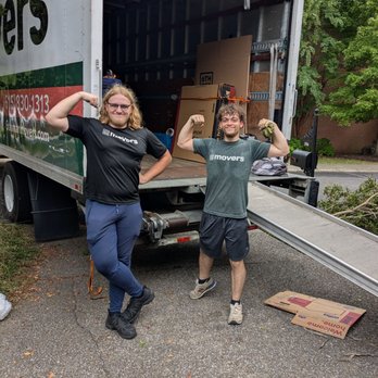 6th Man Movers - Super star movers. - Movers Near Me - Nashville, Tennessee 6th Man Movers - Super star movers. - Movers Near Me - Nashville, Tennessee