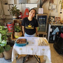 Mabuhaylicious - Mabelle is the sweet owner/baker at mabuhaylicious.