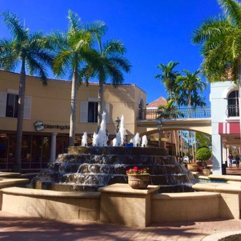 Miromar Outlets - So many Fountains that's so are beautiful - Shopping Centers Near Me - Estero, Florida Miromar Outlets - So many Fountains that's so are beautiful - Shopping Centers Near Me - Estero, Florida