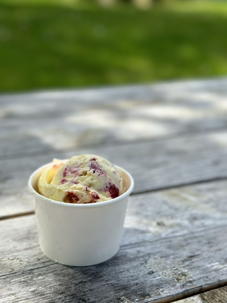 FRISBIES DAIRY BARN Updated October 2024 68 Photos & 26 Reviews