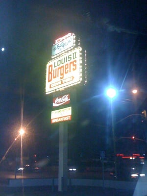 Louis Burgers II by null