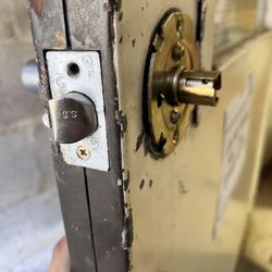 Noble Locksmith - Asheville - Rekeying lock