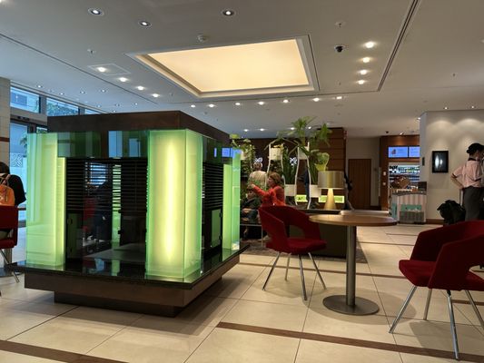 Hilton Garden Inn Frankfurt Airport by null