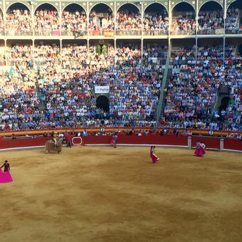 Plaza de Toros - Stadiums & Arenas Near Me - Granada, GR Plaza de Toros - Stadiums & Arenas Near Me - Granada, GR