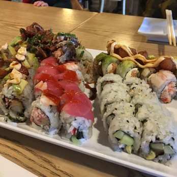 Hinoki Sushi - Top left going clockwise: Captain Crunch, Mermaid, California Roll, Dragon, R&B - Sushi Bars Near Me - Reno, Nevada Hinoki Sushi - Top left going clockwise: Captain Crunch, Mermaid, California Roll, Dragon, R&B - Sushi Bars Near Me - Reno, Nevada