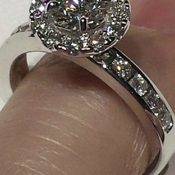 Mitchell's Jewelers - Jewelry Near Me - Arlington Heights, Illinois