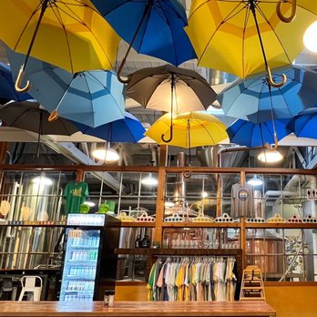 Falling Sky Brewing - Gastropubs Near Me - Eugene, Oregon