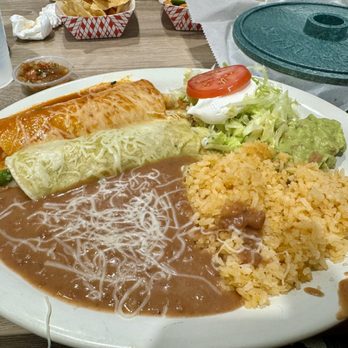 Taqueria La Cocina - Shrimp Enchiladas plate - Mexican Near Me - Pinole, California Taqueria La Cocina - Shrimp Enchiladas plate - Mexican Near Me - Pinole, California