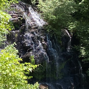 Issaqueena Falls - Isaqueena Falls - Local Flavor Near Me Issaqueena Falls - Isaqueena Falls - Local Flavor Near Me