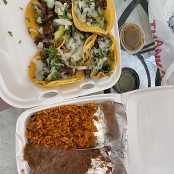Sierra Madre - Tacos de Bistec - Mexican Near Me - Cypress, Texas