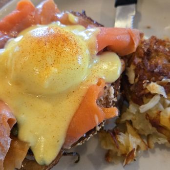 Bill's Café - Breakfast & Brunch Near Me - Pleasanton, California