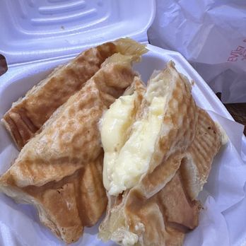 SnowBall RiceBall - Sweet potato Taiyaki and Custard Taiyaki - Desserts Near Me - Austin, Texas SnowBall RiceBall - Sweet potato Taiyaki and Custard Taiyaki - Desserts Near Me - Austin, Texas