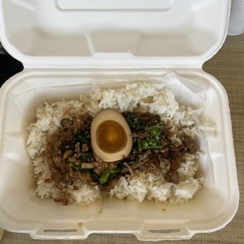 Bopomofo Cafe - Braised pork over rice - Bubble Tea Near Me - San Gabriel, California Bopomofo Cafe - Braised pork over rice - Bubble Tea Near Me - San Gabriel, California