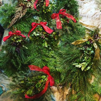The Garden Specialists - Local, sustainable greenery door swags for winter decorating - Landscaping Near Me The Garden Specialists - Local, sustainable greenery door swags for winter decorating - Landscaping Near Me
