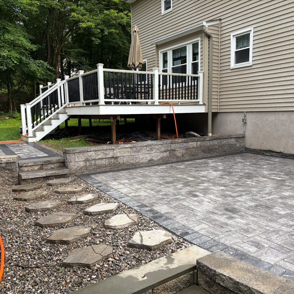 Marcos Construction & Landscaping - limestone quarry blend. Marcos and crew always showed up on time and was able to finish ahead of schedule. - Landscaping Near Me Marcos Construction & Landscaping - limestone quarry blend. Marcos and crew always showed up on time and was able to finish ahead of schedule. - Landscaping Near Me