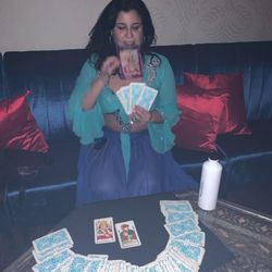 Mystic Party - Tarot readings