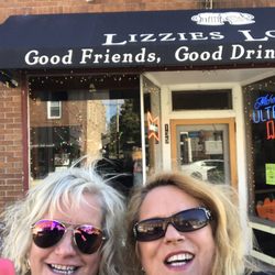 Lizzies Lounge - Best in town