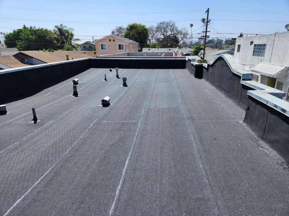 Slide of Jorges Roofing & Construction