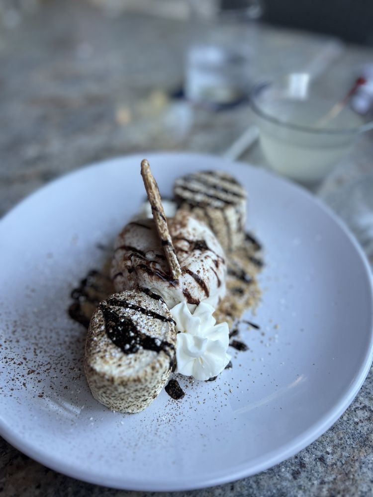 Social spots from Sheets Creek