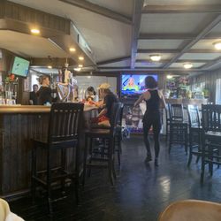 The Black Pearl Pub - More bar and waitress