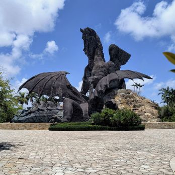 Pegasus Statue at Gulfstream Park - Landmarks & Historical Buildings Near Me - Hallandale Beach, Florida