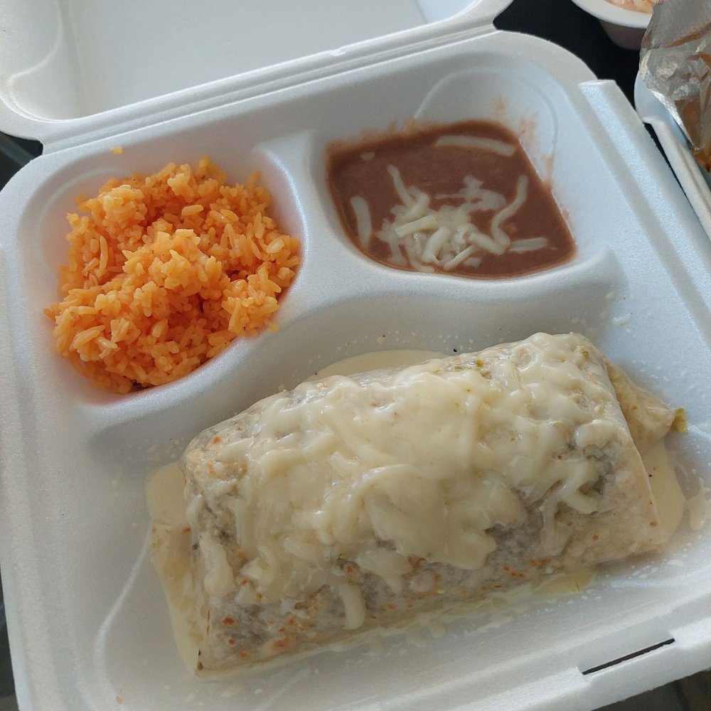 Don Danny's Authentic Fast Mexican Food - Burrito plate - Salvadoran Near Me - Bethlehem, Georgia