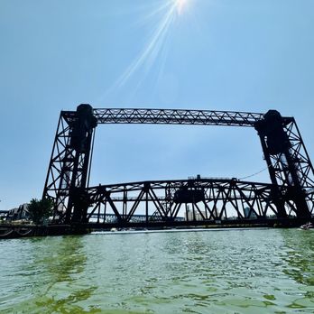 Great Lakes Watersports - Boating Near Me - Cleveland, Ohio