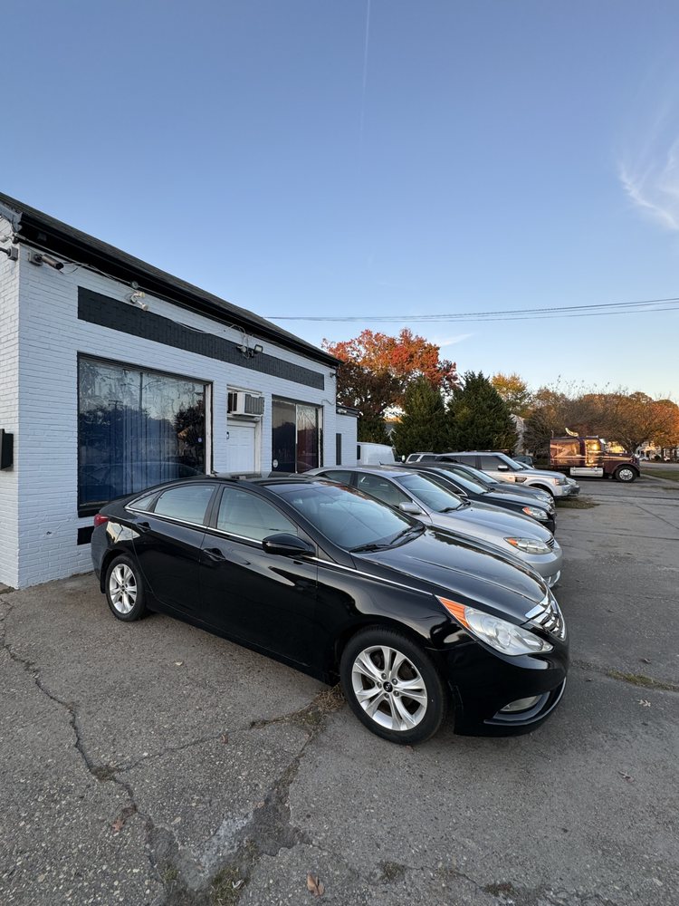 PLATINUM PREOWNED AUTO 5600 Jefferson Ave, Newport News, Virginia