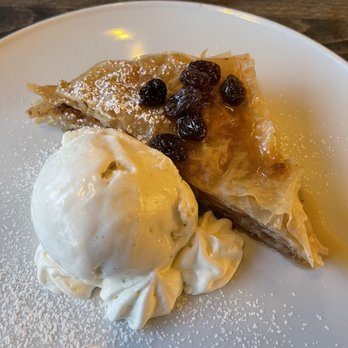 Amfora Mediterranean Restaurant - Walnut Baklava - Mediterranean Near Me - Estero, Florida Amfora Mediterranean Restaurant - Walnut Baklava - Mediterranean Near Me - Estero, Florida