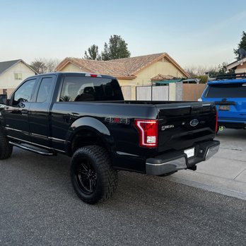 TRUCKS ONLY - Updated January 2026 - 80 Photos & 163 Reviews - 550 S