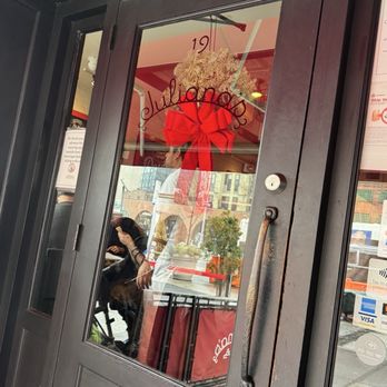Juliana's - Entrance - Pizza Near Me - Brooklyn, New York Juliana's - Entrance - Pizza Near Me - Brooklyn, New York