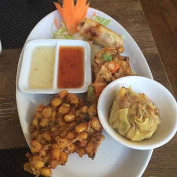 Sabai Sabai - Vegetarian platter: sweetcorn fritter, dumplin, veg tempura and spring roll - Thai Near Me - Birmingham, XWM